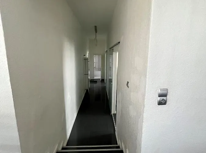 索林根欧利克斯公寓酒店 * 索林根